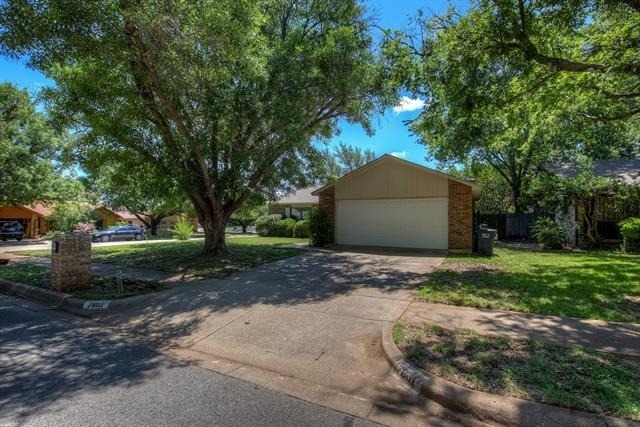 7801 Summerglen Road - Photo 1