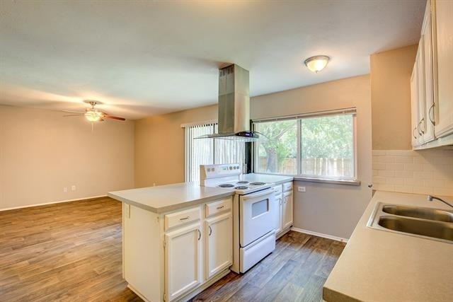 7801 Summerglen Road - Photo 22