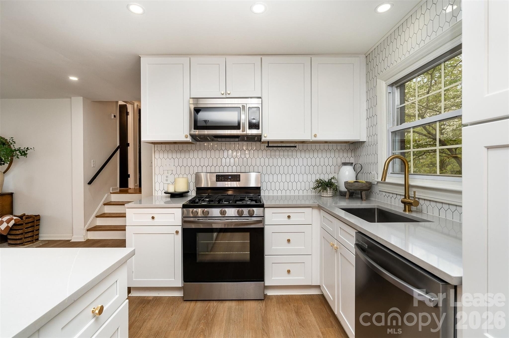 3524 Donovan Place - Photo 19
