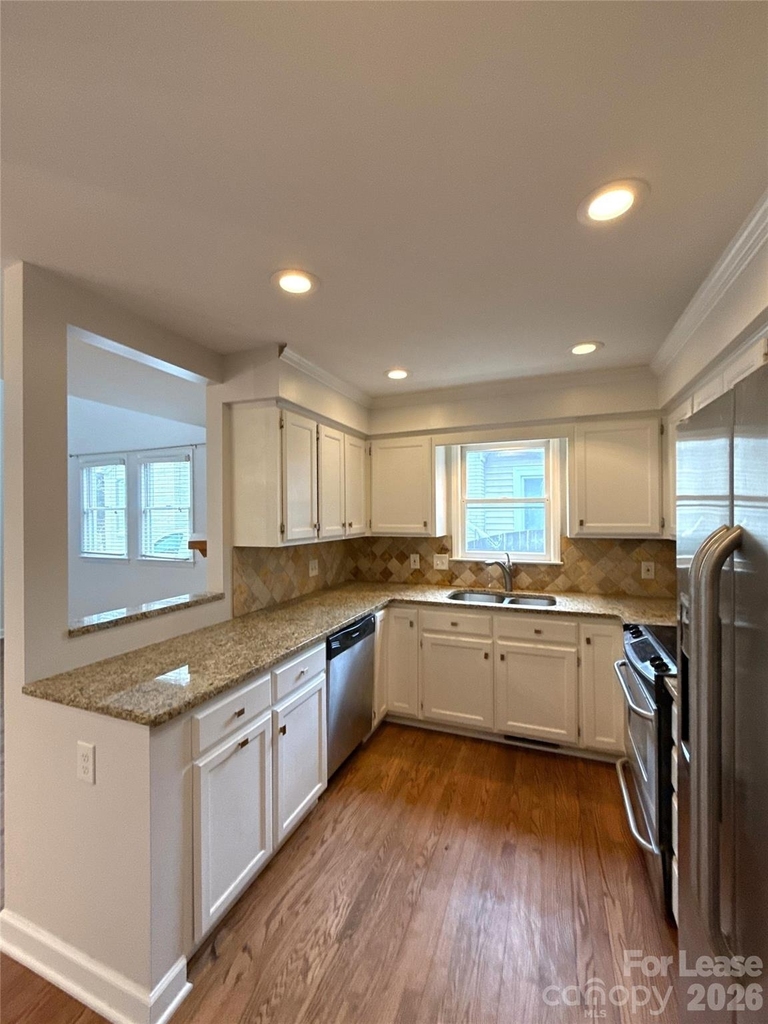 815 Lexington Avenue - Photo 5