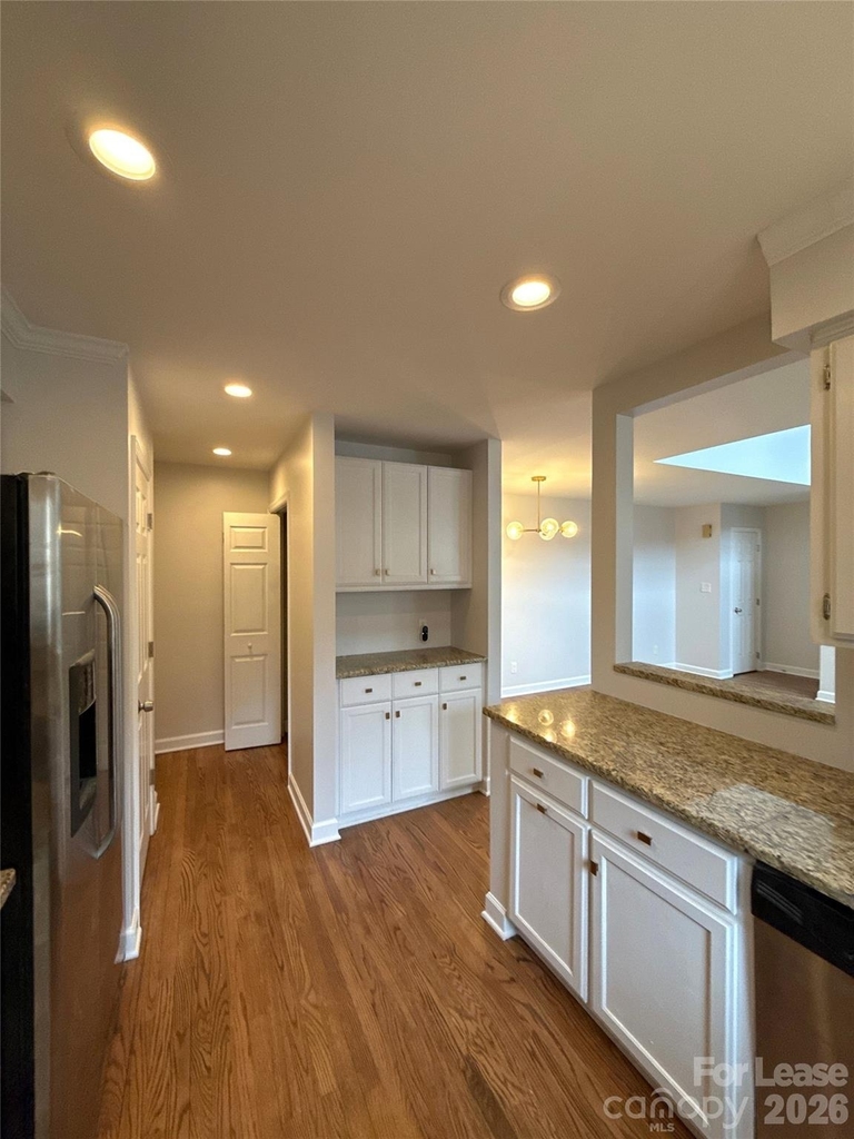 815 Lexington Avenue - Photo 6
