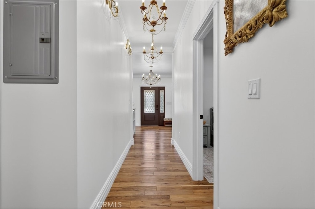 327 Vine - Photo 21