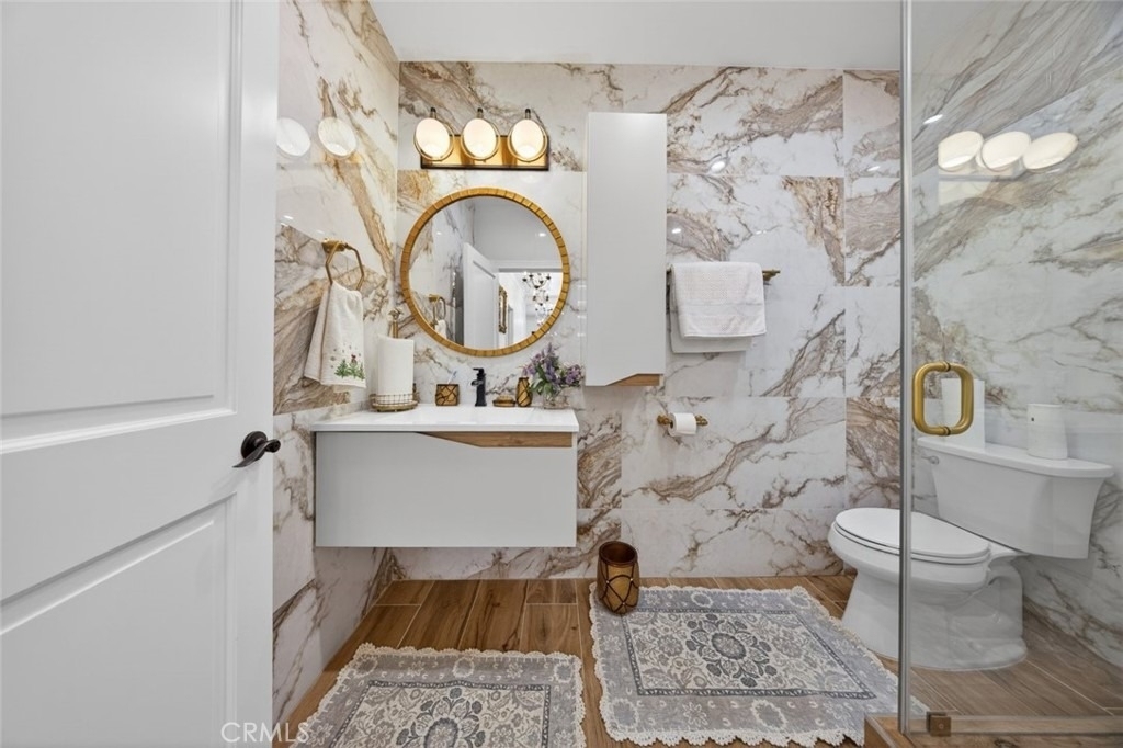 327 Vine - Photo 30
