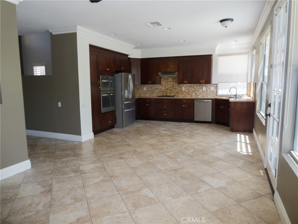 8616 E Silver Ridge - Photo 8