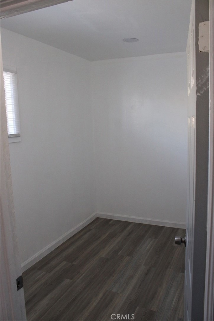 1823 W 45th Street - Photo 5