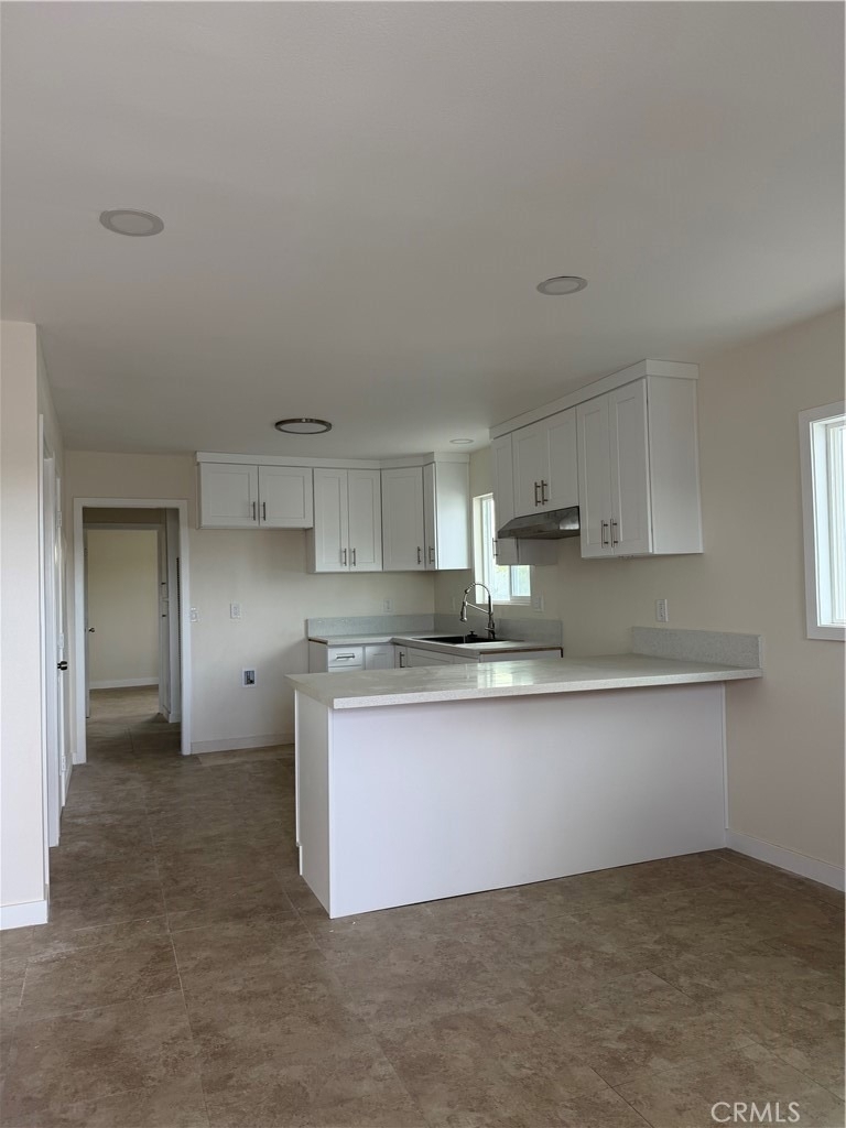 649 E 87th - Photo 0