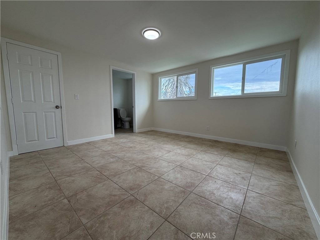 649 E 87th - Photo 10