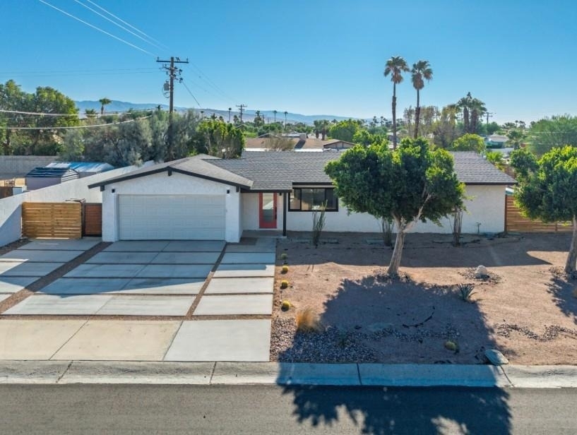 2600 N Chuperosa Road - Photo 0