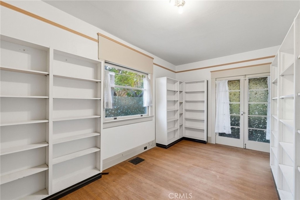 1200 Cedar Avenue - Photo 23