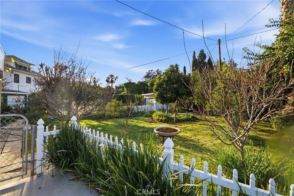 1200 Cedar Avenue - Photo 45