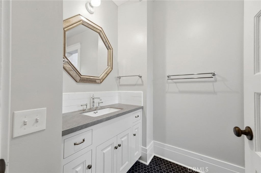 1200 Cedar Avenue - Photo 21