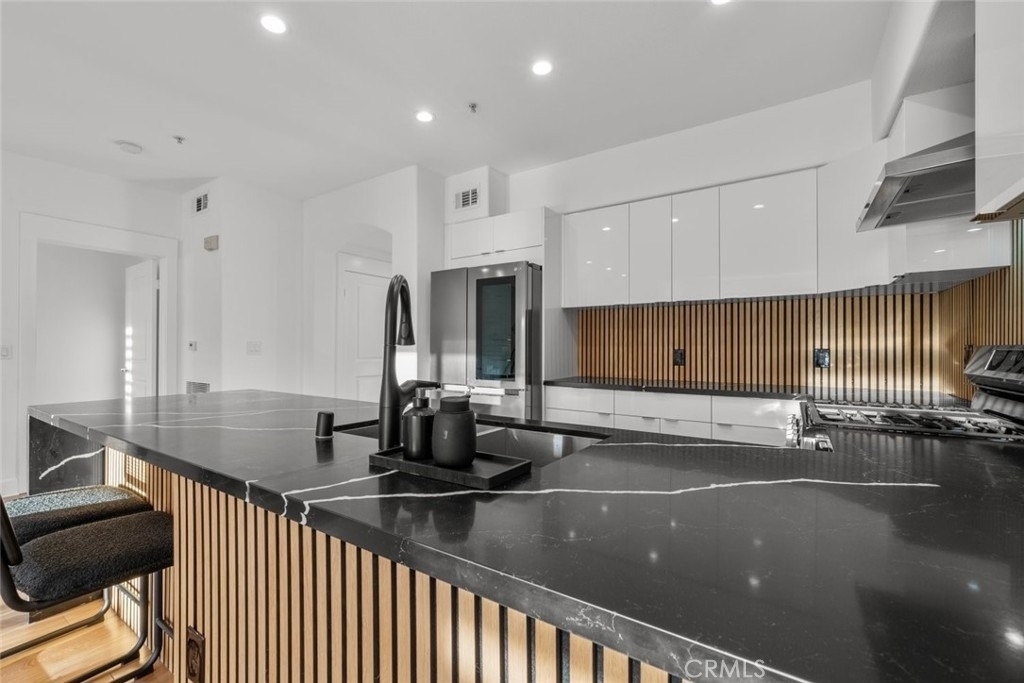 24505 Town Center Drive - Photo 16