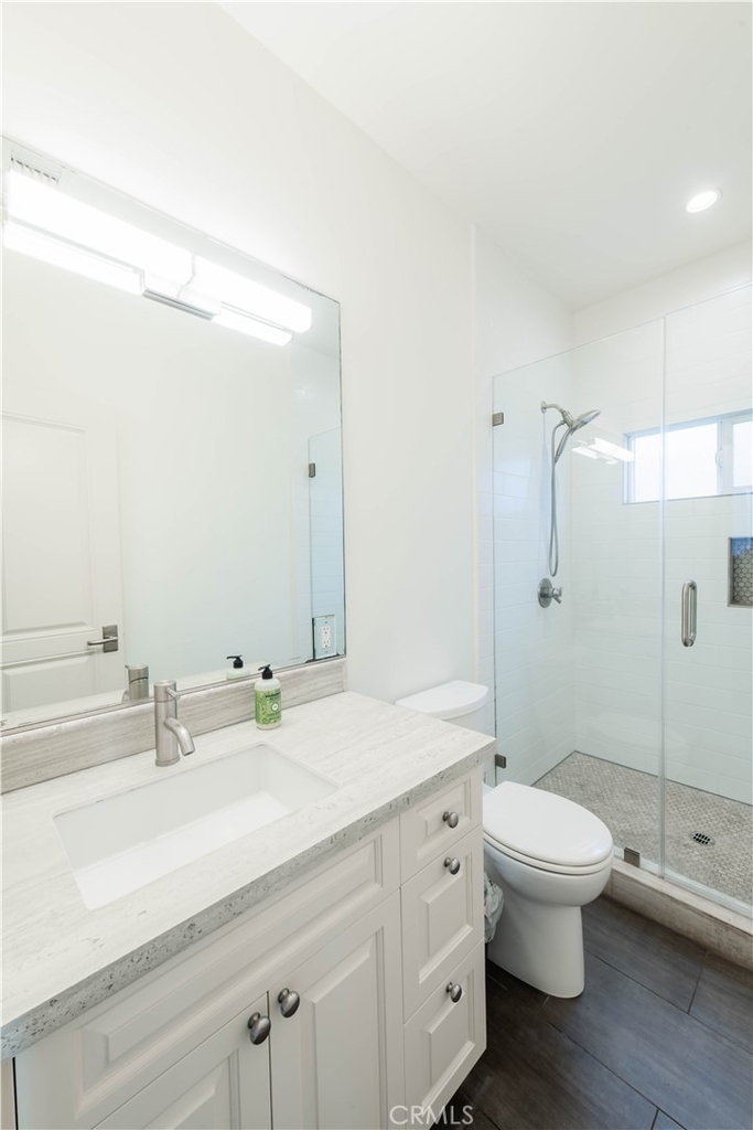 1275 W 23rd - Photo 17