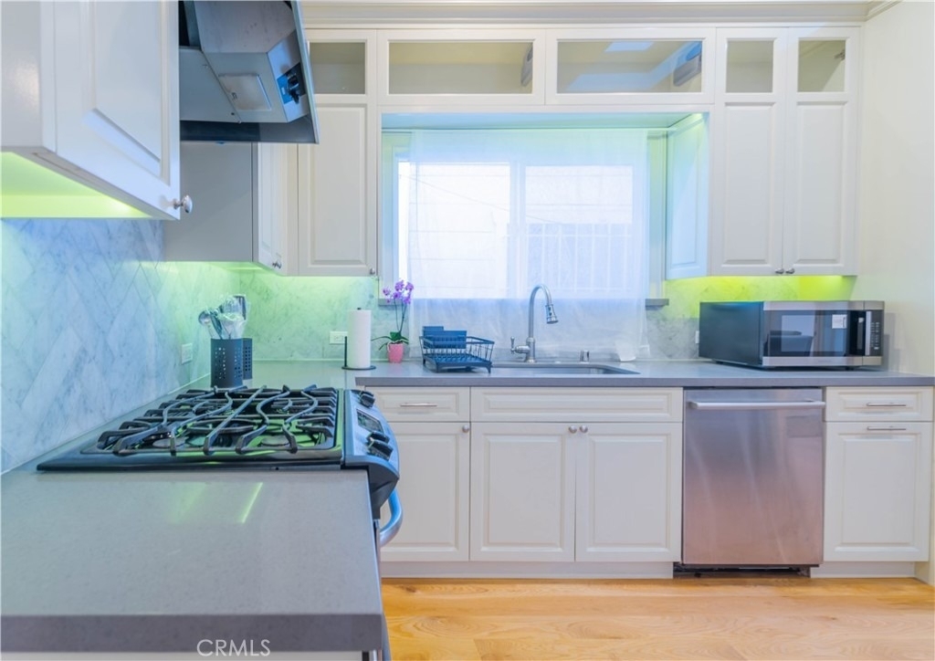 1275 W 23rd - Photo 14
