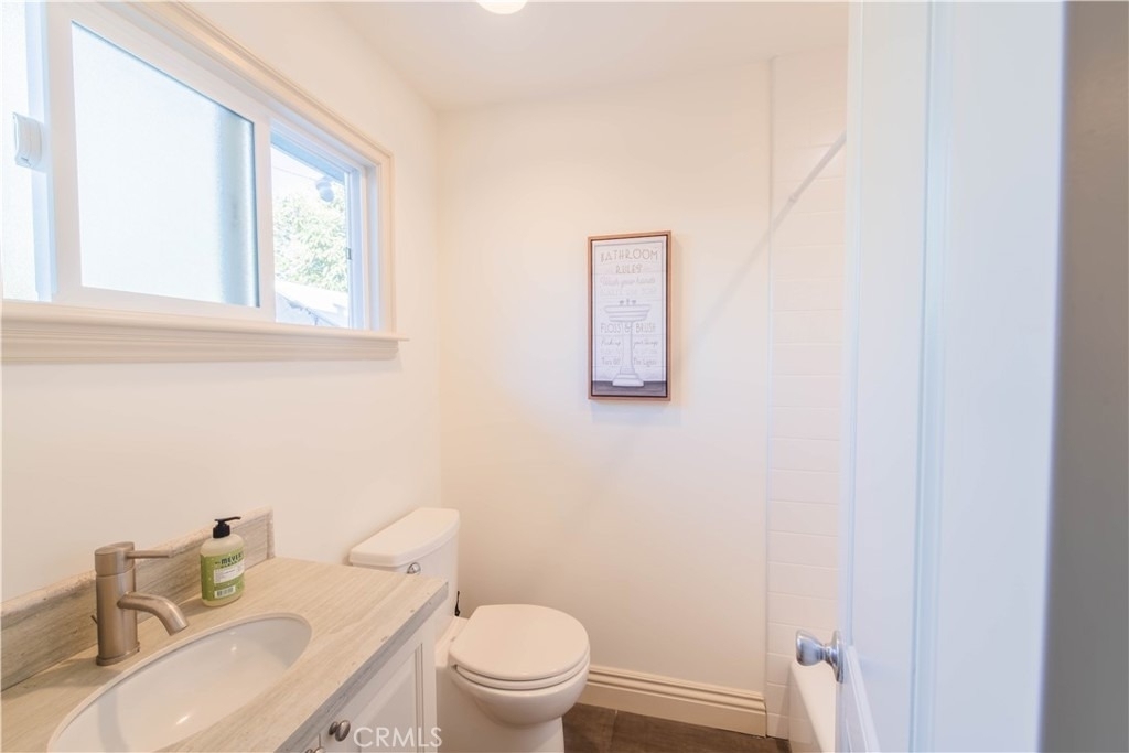 1275 W 23rd - Photo 20