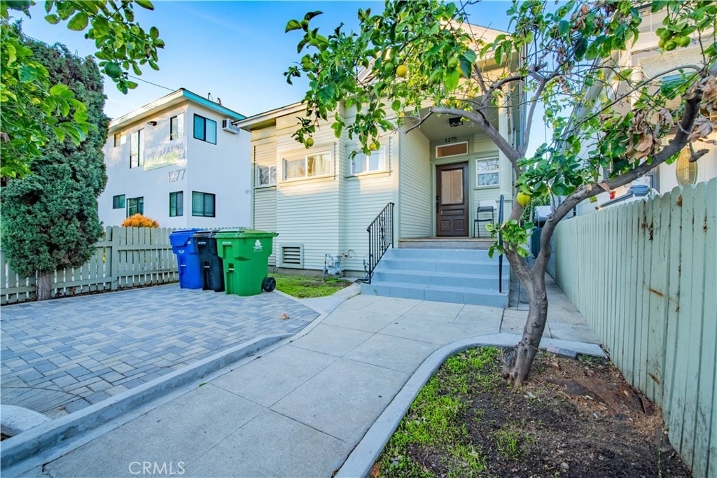 1275 W 23rd - Photo 0