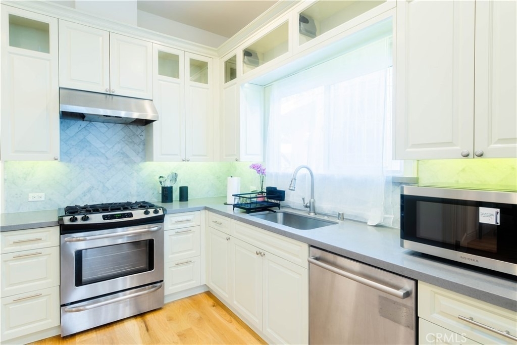 1275 W 23rd - Photo 15