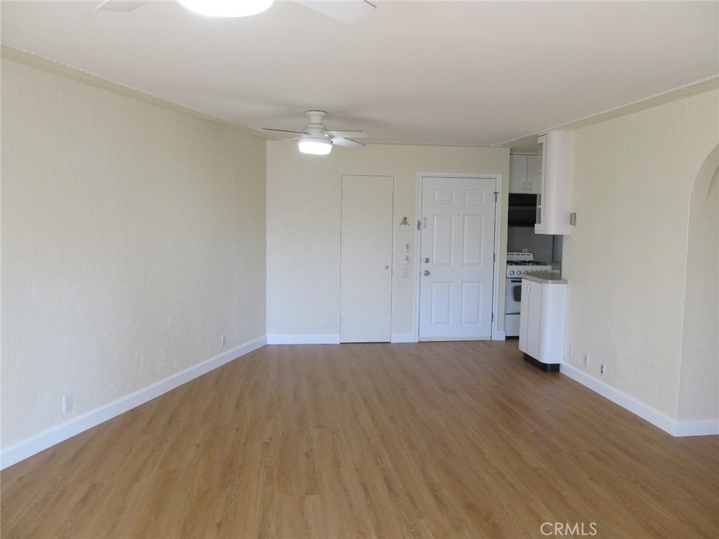 2035 4th Street - Photo 4