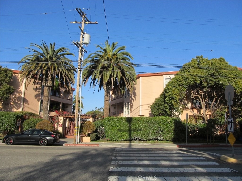 2035 4th Street - Photo 27