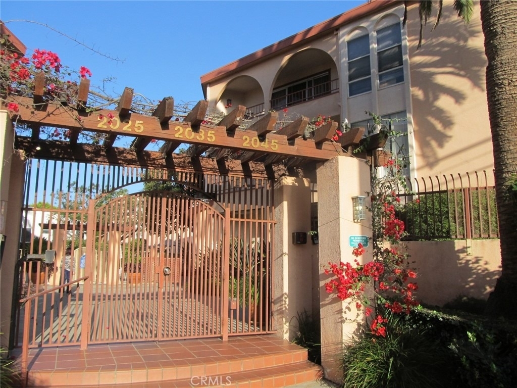 2035 4th Street - Photo 1