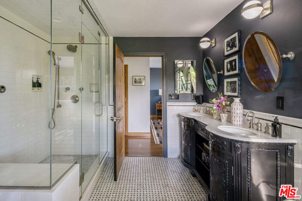3340 Durand Drive - Photo 23