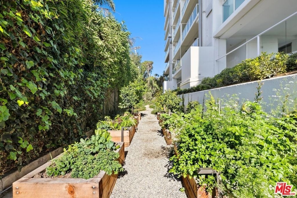 101 Ocean Avenue - Photo 21
