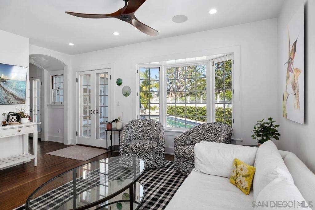532 Marina Ave - Photo 9