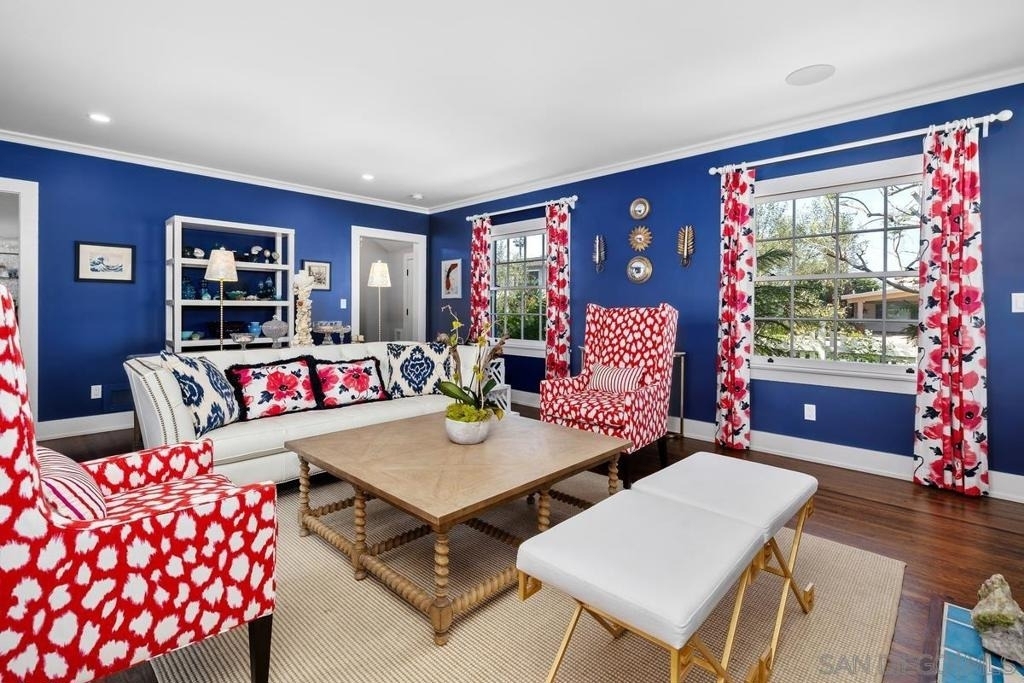 532 Marina Ave - Photo 2
