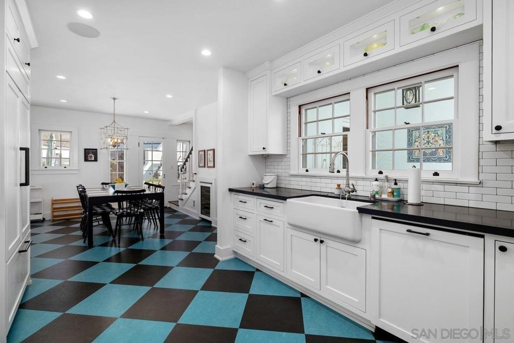 532 Marina Ave - Photo 14