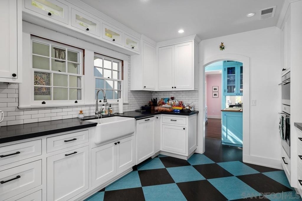 532 Marina Ave - Photo 12