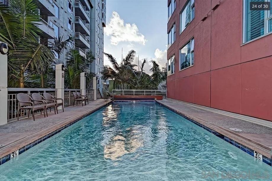 300 W Beech St - Photo 23