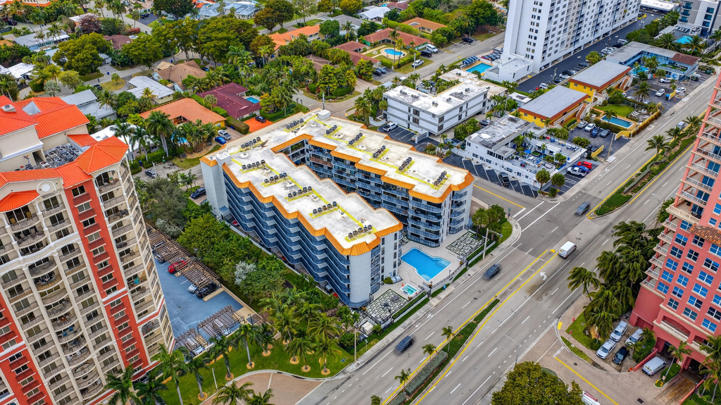 2029 N Ocean Boulevard - Photo 52