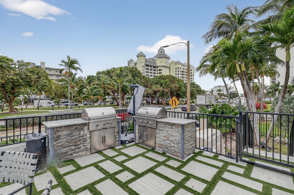 2029 N Ocean Boulevard - Photo 35