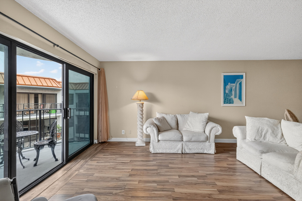 2029 N Ocean Boulevard - Photo 10