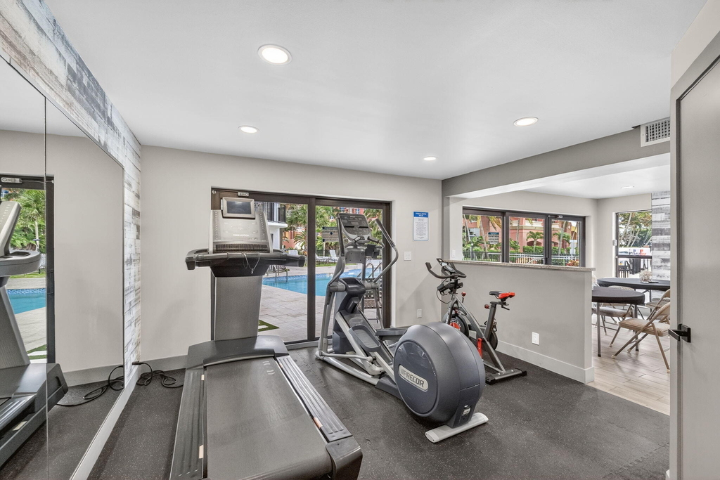2029 N Ocean Boulevard - Photo 38