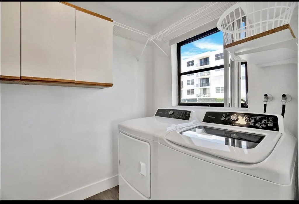 300 Croton Avenue - Photo 19