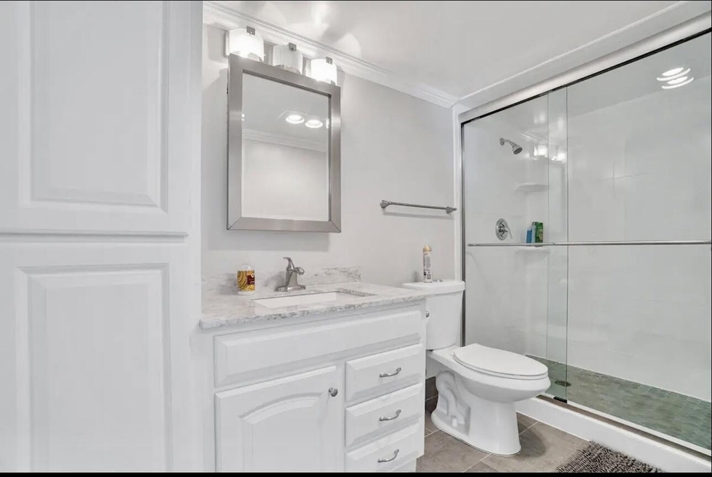 300 Croton Avenue - Photo 15