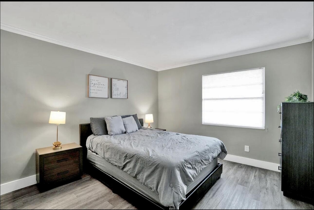 300 Croton Avenue - Photo 12