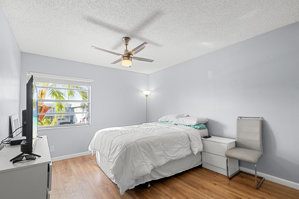 605 Flanders M - Photo 13