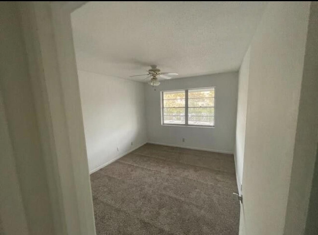 66 Easthampton C - Photo 11