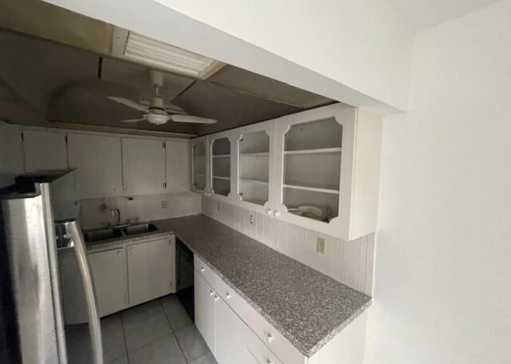 66 Easthampton C - Photo 17