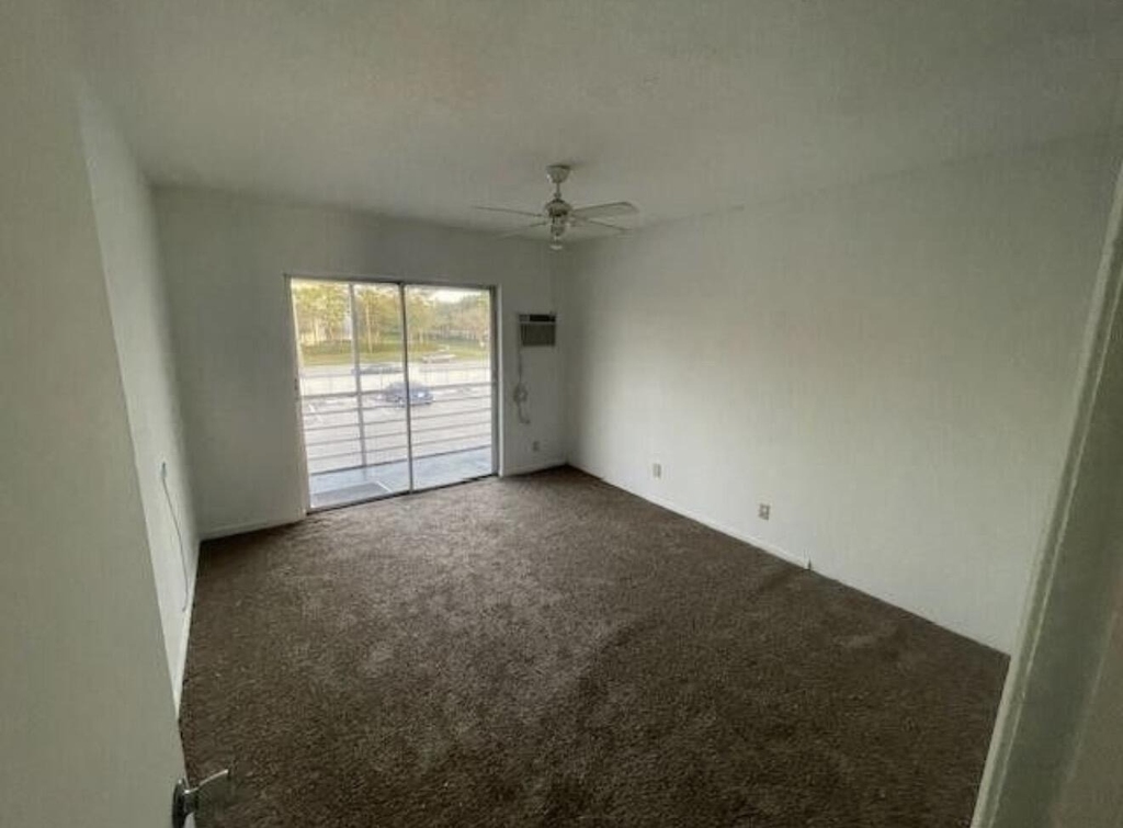 66 Easthampton C - Photo 10