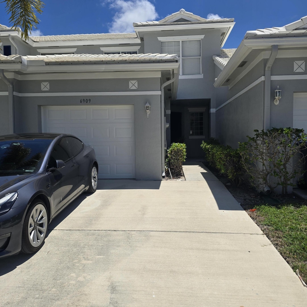 6909 Blue Skies Drive - Photo 24