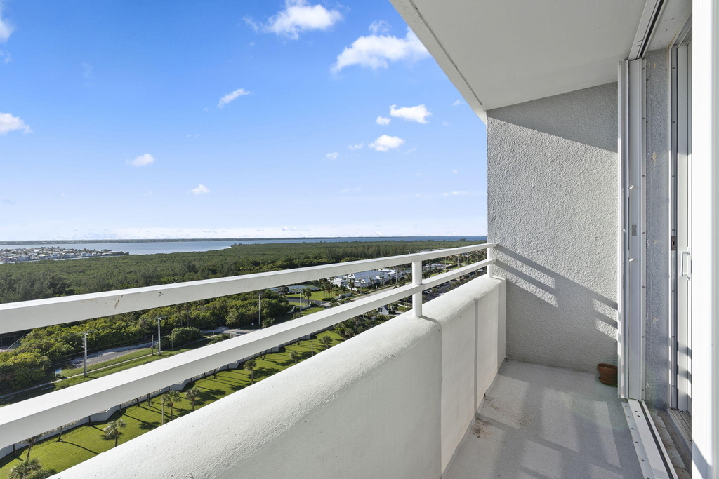 9600 S Ocean Drive - Photo 47