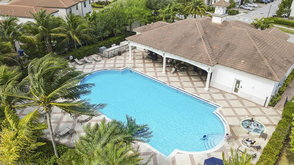 4170 Napoli Lake Drive - Photo 33