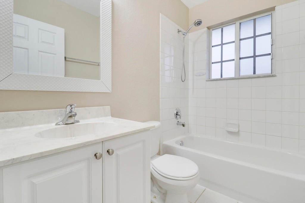 4170 Napoli Lake Drive - Photo 22