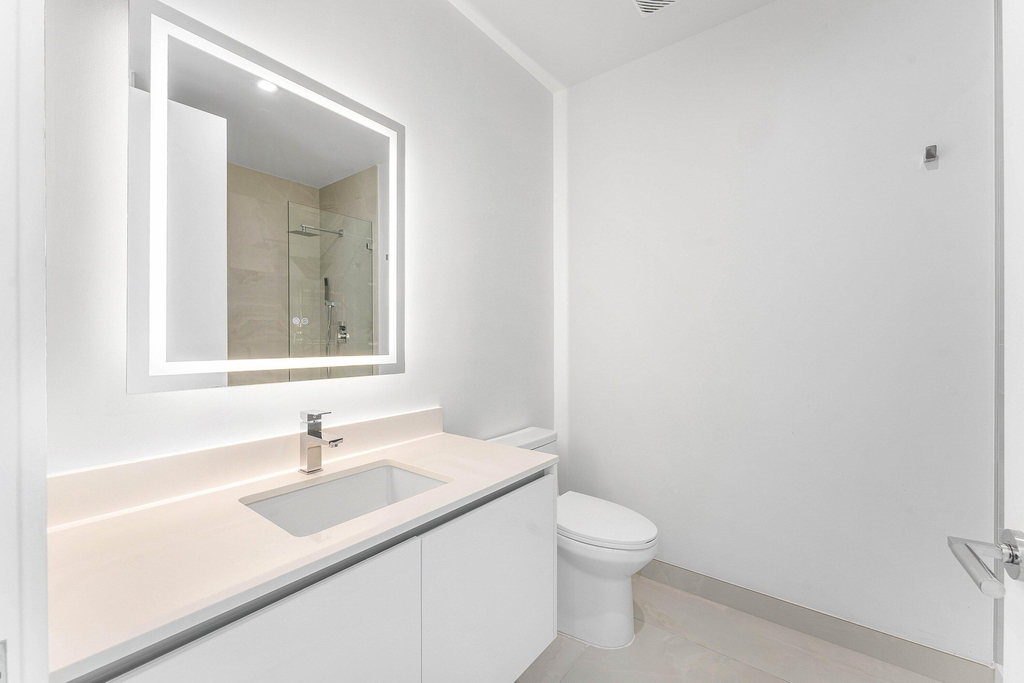 220 Lake Shore Drive - Photo 32