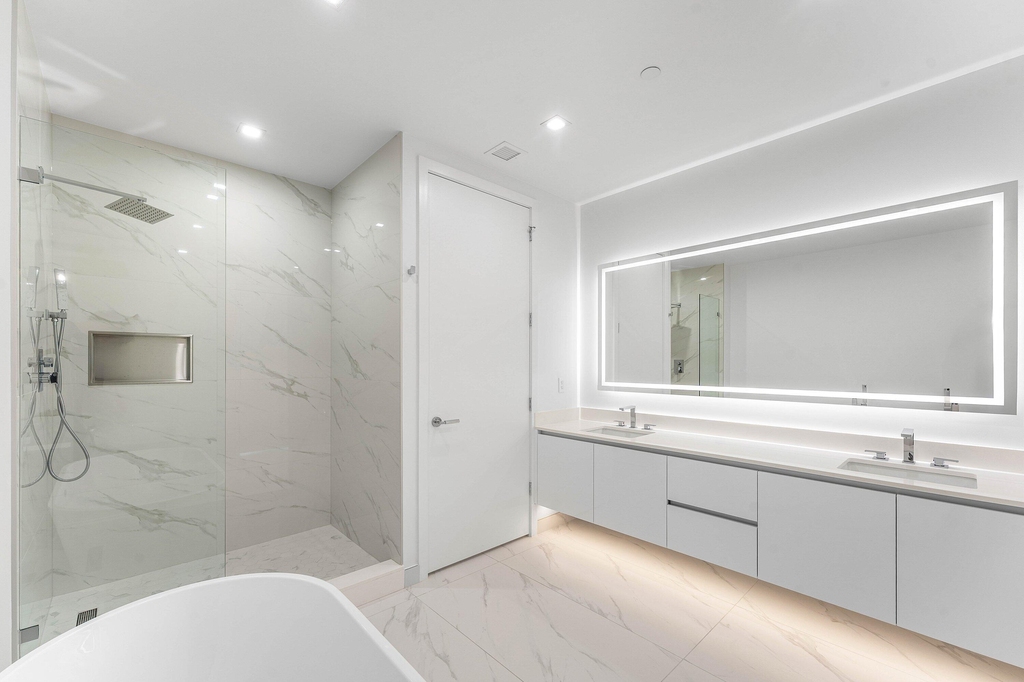 220 Lake Shore Drive - Photo 21