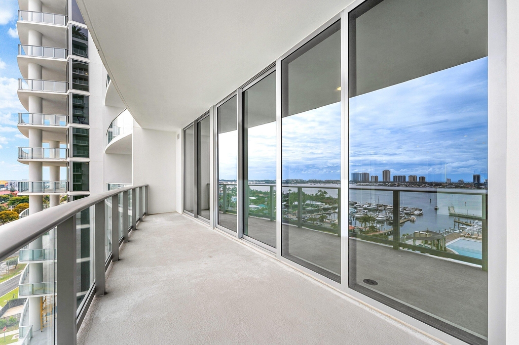 220 Lake Shore Drive - Photo 18