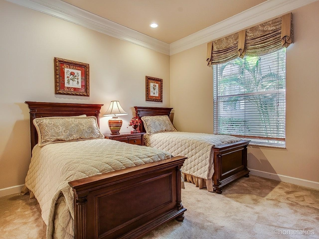 116 Bianca Drive - Photo 3